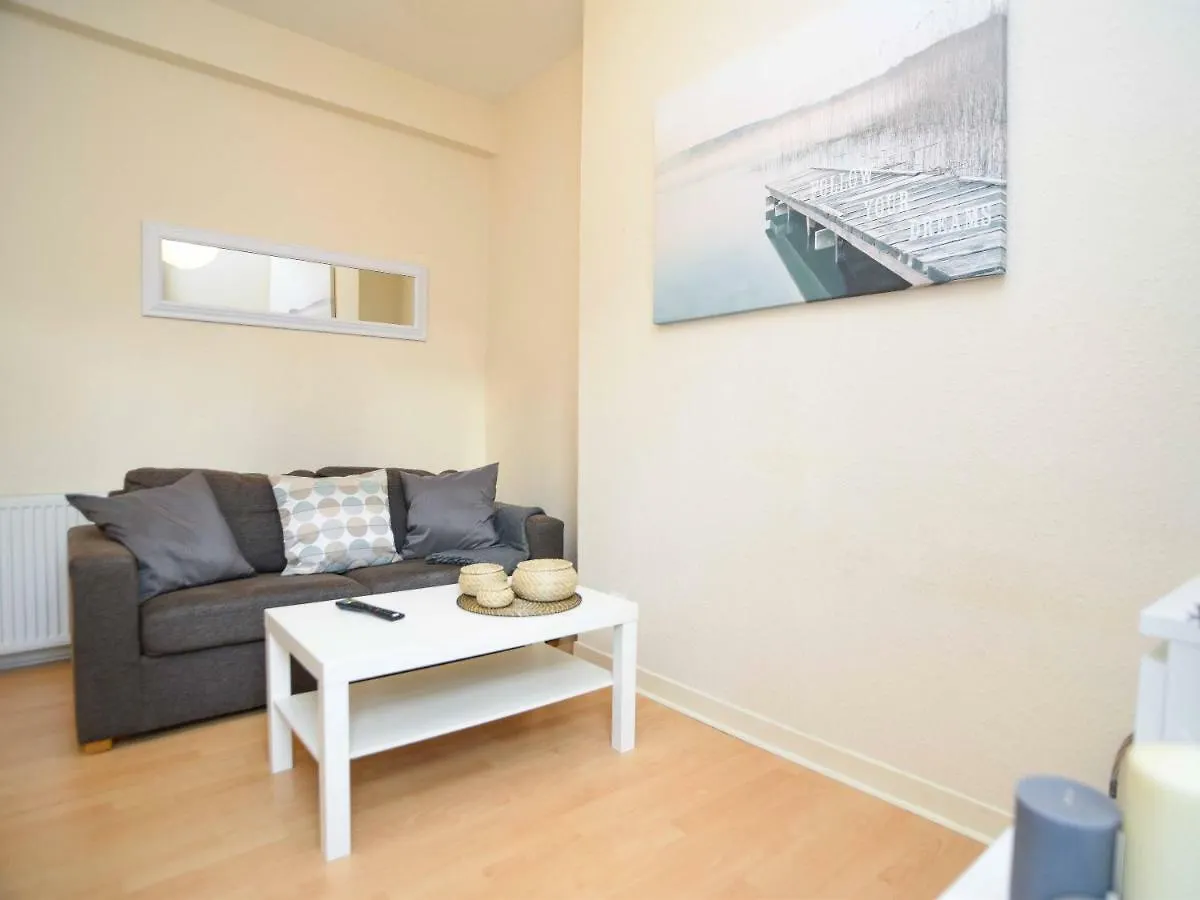Dunbar Street Apartments 阿伯丁
